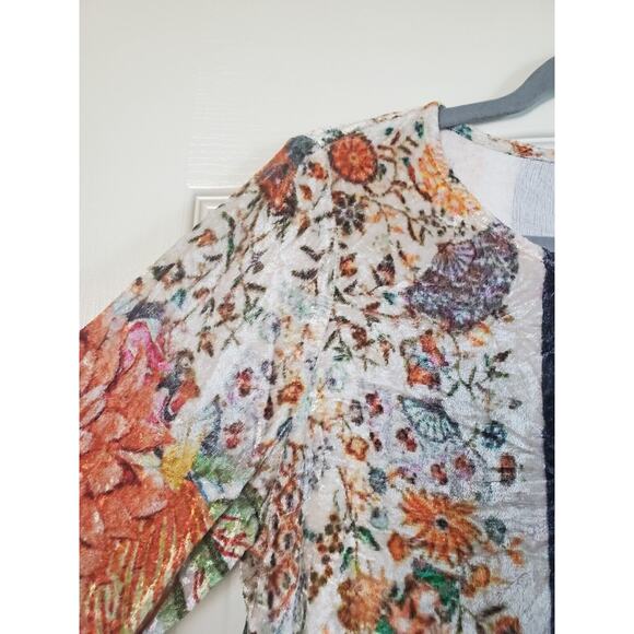 Soft Surroundings Multicolor Floral Patchwork Crushed Velvet Ashbury Top Sz PS - Picture 4 of 11